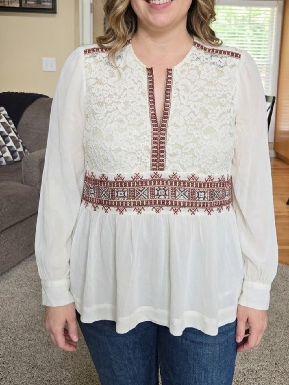 Stella Forest sz 38 lace boho inspired peasant style blouse w peplum flare